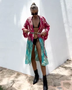 Boho Kimono Ethereal -Strandbikini Geschaft Kimono Cardigan Festival Outfit Boho Kleidung Damen Batik Farbverlauf goldene Details handgemacht Indien JustStyle pink rot tuerkis blau Ethereal 10