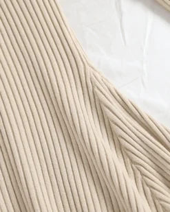 Kleid Knitted Belgrade -Strandbikini Geschaft Kleid Damen Strickkleid Knitted Loungewear Skaterkleid Cozy Dress Belgrade beige 3 750204