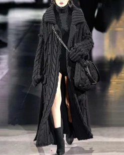 Maxi Strickjacke Alencia -Strandbikini Geschaft Maxistrickjacke Maxi Strickjacke Cardigan Strick Knitted Zopfmuster Winter Herbst Langer Bodenlanger Cardigan Kragen