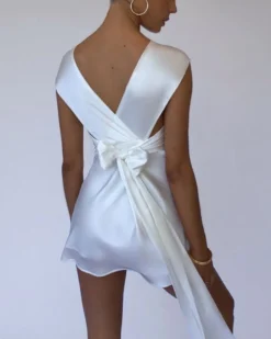 Satin Kleid Giorgia -Strandbikini Geschaft Satin Kleid Damen elegantes Midi Kleid zum binden Rueckenfrei Giorgia weiss 7