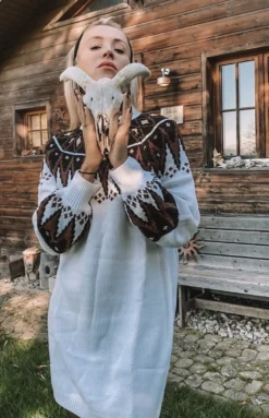 Kleid Cotopaxi -Strandbikini Geschaft image 63769343 7bc0 46ff 8216 ab7d87e36057 579937